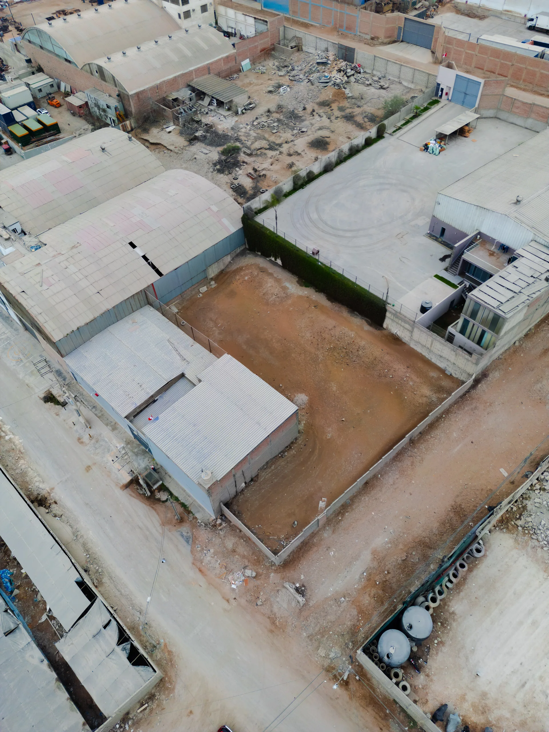 Terreno Villa el Salvador - Zonificación I2
